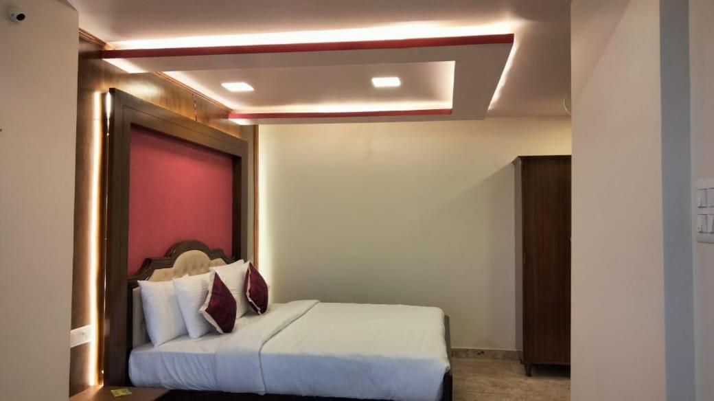Kstdc Hotel Mayura Pine Top Nandi Hills Εξωτερικό φωτογραφία
